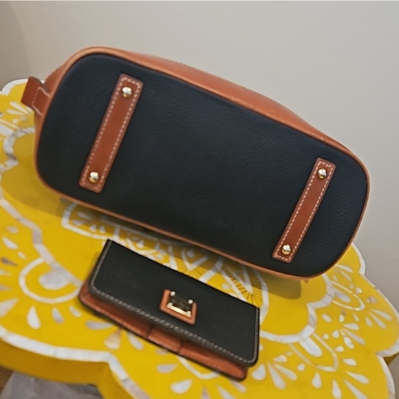 Dooney & BourkePebble Collection Zip Dome Satchel Bag & Wallet - Picture 5 of 14